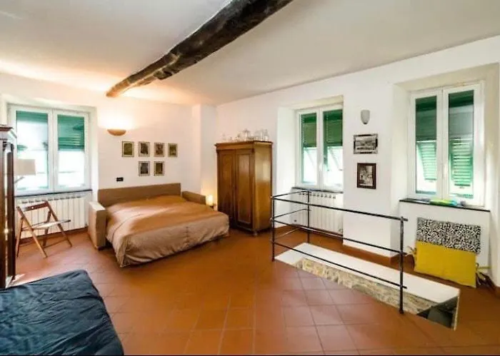 בית נופש Rustico Tra Gli Ulivi ראפאלו